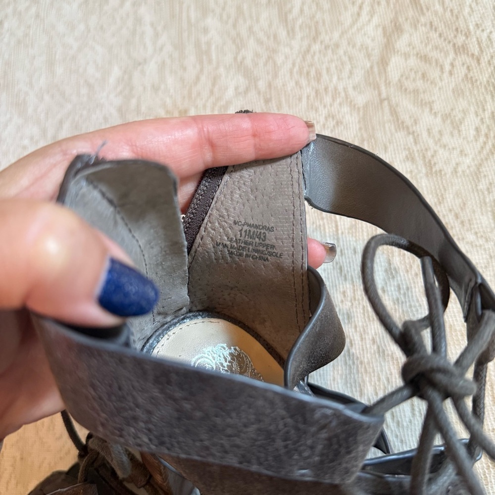 NWOT Vince Camuto Phandras charcoal lace up stacked heel leather sandals - Picture 9 of 10